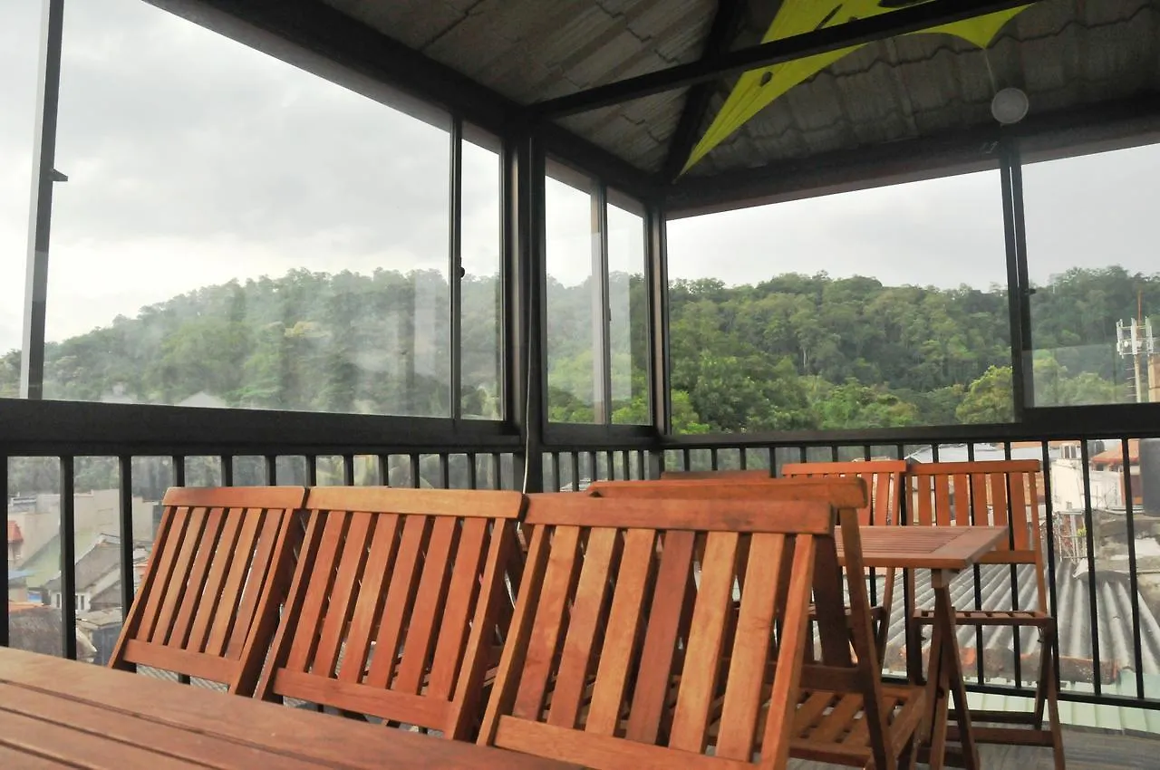 Mid Town Hostel Kandy