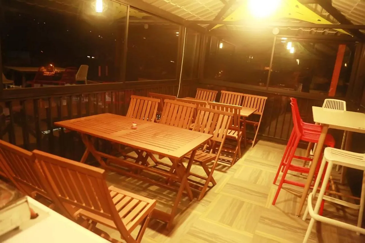 Mid Town Hostel Kandy Šrí Lanka